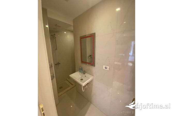 Shtepi me qera Apartament ne Tirane, 1+1, Mobilimi E mobiluar, Pagesa 650  Euro.