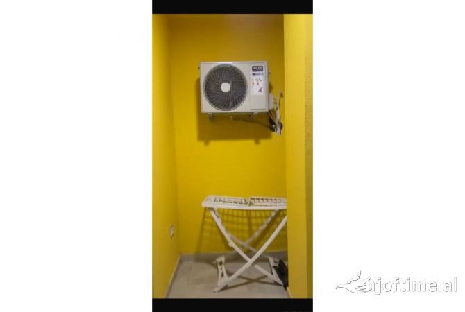 Shtepi ne shitje Apartament ne Tirane, 1+1, Mobilimi E mobiluar, Pagesa 108,000  Euro.