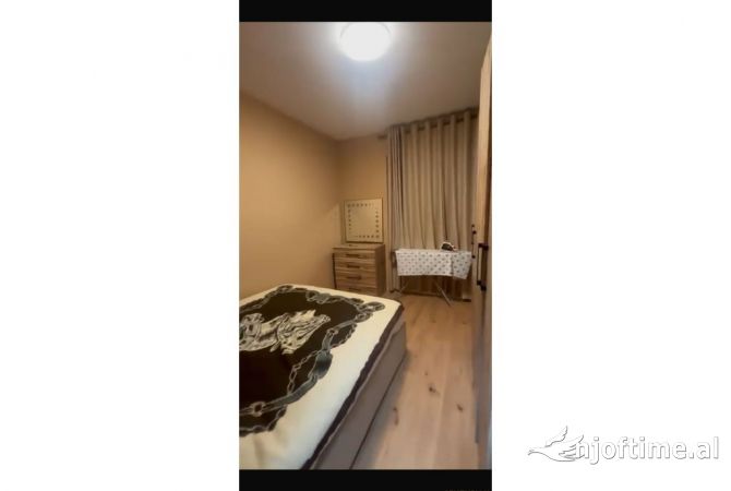 Shtepi ne shitje Apartament ne Tirane, 1+1, Mobilimi E mobiluar, Pagesa 108,000  Euro.