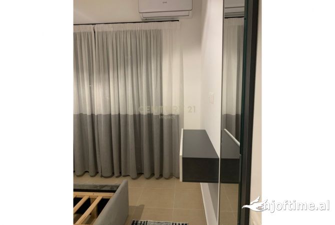 Shtepi me qera Apartament ne Tirane, 1+1, Mobilimi E mobiluar, Pagesa 600  Euro.