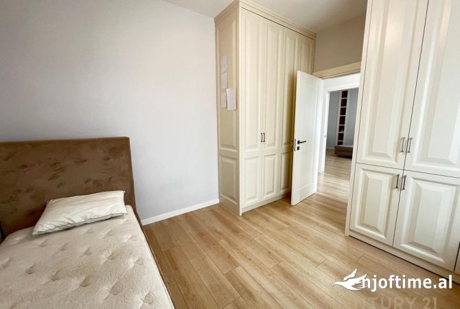 Shtepi me qera Apartament ne Tirane, 3+1, Mobilimi E mobiluar, Pagesa 1,100  Euro.