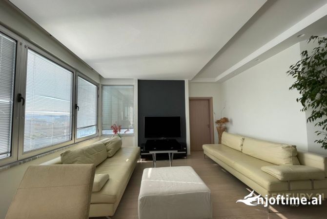 Shtepi ne shitje Apartament ne Tirane, 2+1, Mobilimi E mobiluar, Pagesa 350,000  Euro.