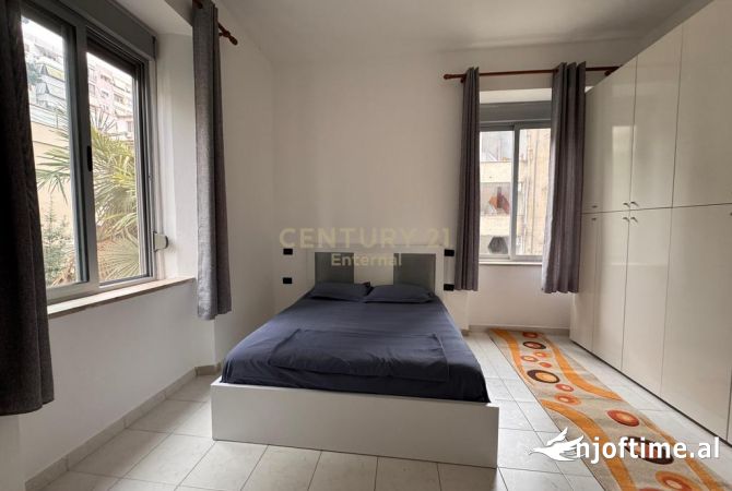 Shtepi me qera Apartament ne Tirane, 1+1, Mobilimi E mobiluar, Pagesa 600  Euro.