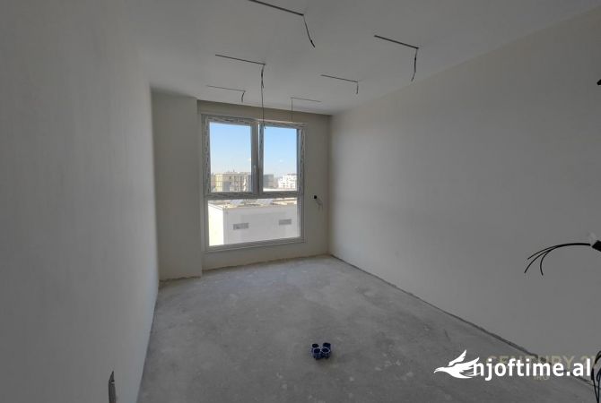 Shtepi ne shitje Apartament ne Tirane, 2+1, Mobilimi E mobiluar, Pagesa 210,000  Euro.