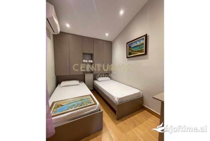 Shtepi me qera Apartament ne Tirane, 2+1, Mobilimi E mobiluar, Pagesa 600  Euro.
