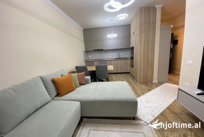 Shtepi me qera Apartament ne Tirane, 1+1, Mobilimi E mobiluar, Pagesa 1,000  Euro.