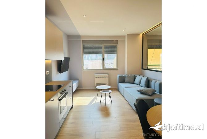 Shtepi me qera 2+1 ne Tirane - 750 Euro