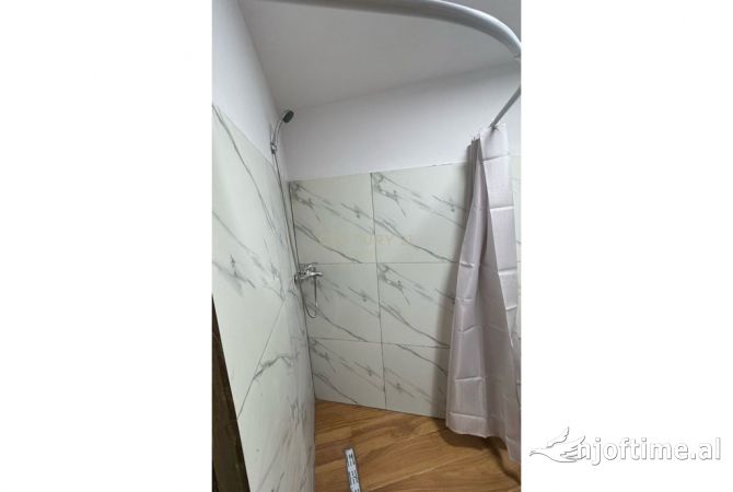 Shtepi me qera Apartament ne Tirane, 1+1, Mobilimi E mobiluar, Pagesa 400  Euro.