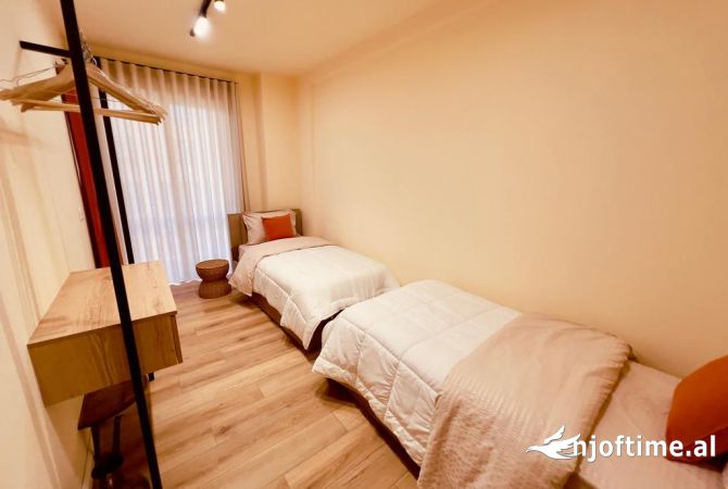 Shtepi me qera 2+1 ne Tirane - 800 Euro