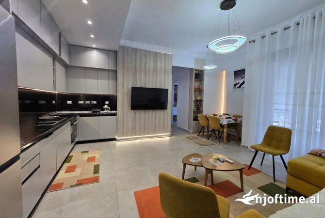 Shtepi me qera Apartament ne Tirane, 2+1, Mobilimi E mobiluar, Pagesa 1,500  Euro.