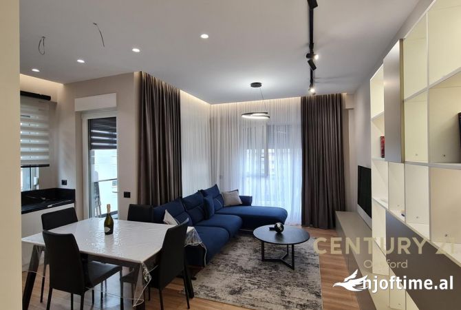 Shtepi me qera Apartament ne Tirane, 2+1, Mobilimi E mobiluar, Pagesa 800  Euro.