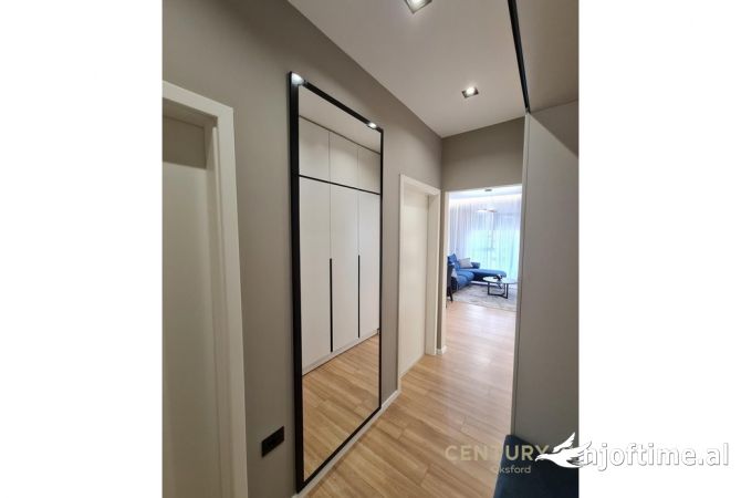 Shtepi me qera Apartament ne Tirane, 2+1, Mobilimi E mobiluar, Pagesa 800  Euro.