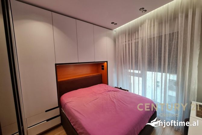 Shtepi me qera Apartament ne Tirane, 2+1, Mobilimi E mobiluar, Pagesa 800  Euro.