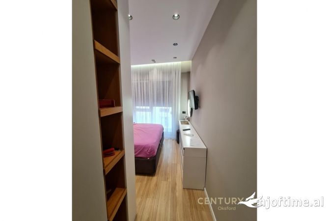 Shtepi me qera Apartament ne Tirane, 2+1, Mobilimi E mobiluar, Pagesa 800  Euro.