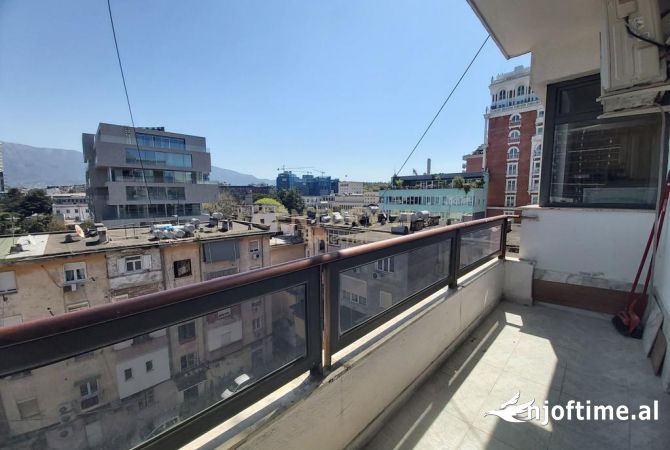 Shtepi me qera 3+1 ne Tirane - 1,000 Euro