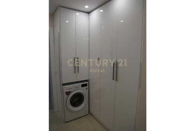 Shtepi me qera 1+1 ne Tirane - 575 Euro