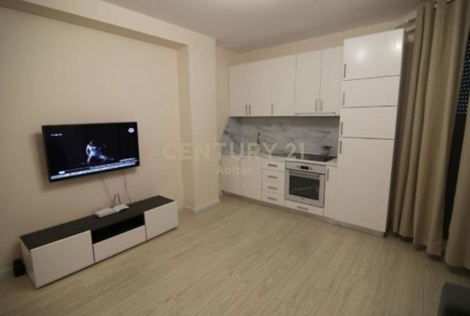 Shtepi me qera 1+1 ne Tirane - 575 Euro