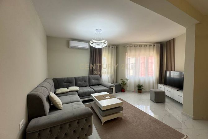 Shtepi me qera 1+1 ne Tirane - 650 Euro