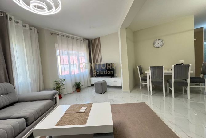 Shtepi me qera 1+1 ne Tirane - 650 Euro