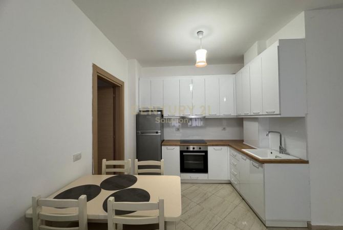 Shtepi me qera 2+1 ne Tirane - 500 Euro