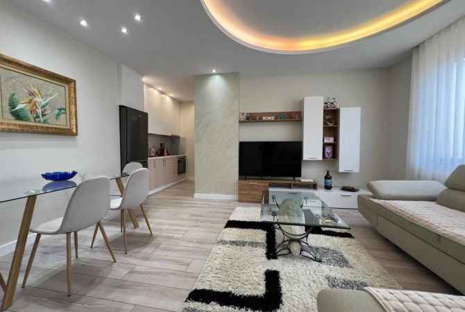 Shtepi me qera 1+1 ne Tirane - 1,000 Euro