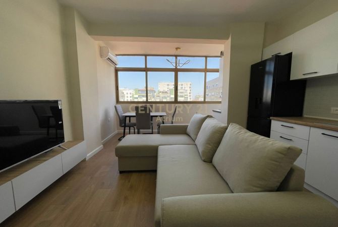 Shtepi me qera 2+1 ne Tirane - 650 Euro