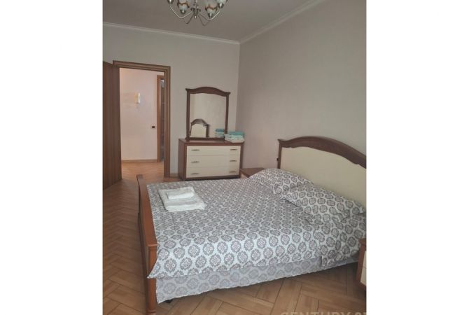 Shtepi me qera 1+1 ne Tirane - 500 Euro