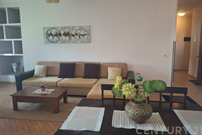 Shtepi me qera 1+1 ne Tirane - 500 Euro