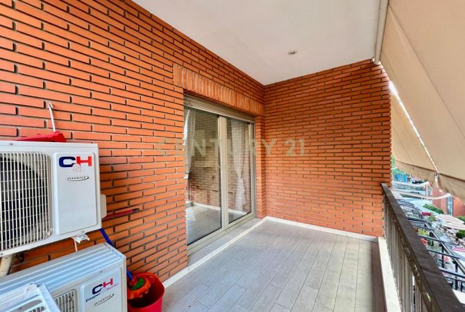 Shtepi me qera Apartament ne Tirane, 1+1, Mobilimi E mobiluar, Pagesa 700  Euro.