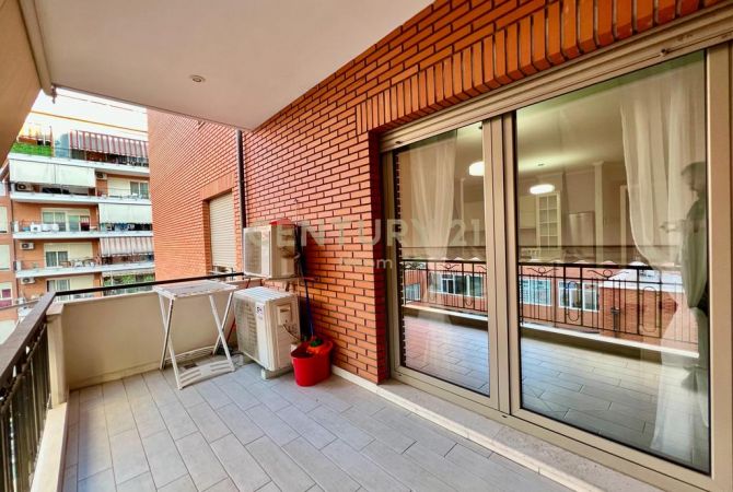 Shtepi me qera Apartament ne Tirane, 1+1, Mobilimi E mobiluar, Pagesa 700  Euro.