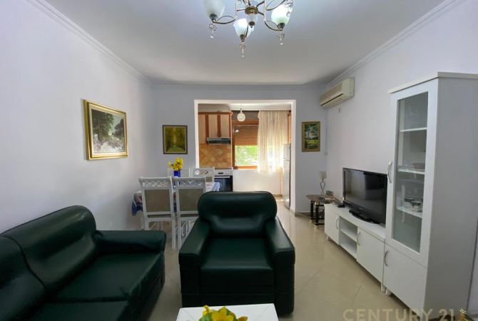Shtepi me qera 1+1 ne Tirane - 500 Euro