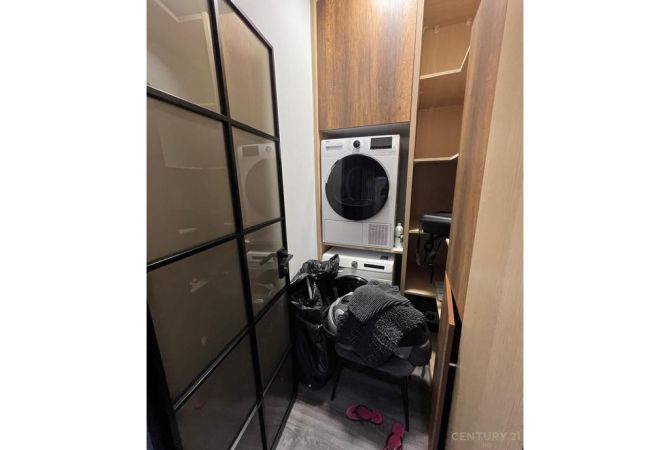 Shtepi me qera Apartament ne Tirane, 1+1, Mobilimi E mobiluar, Pagesa 600  Euro.