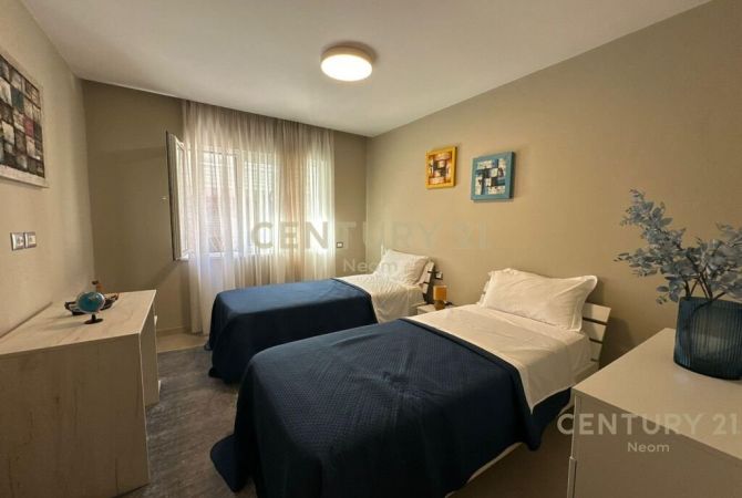 Shtepi me qera 2+1 ne Tirane - 650 Euro
