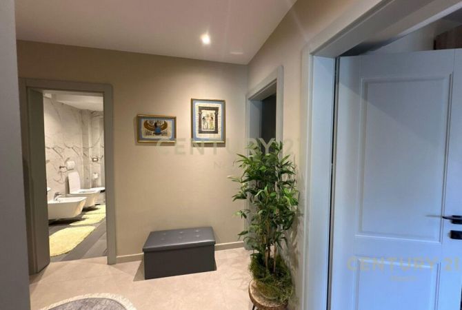 Shtepi me qera Apartament ne Tirane, 2+1, Mobilimi E mobiluar, Pagesa 650  Euro.