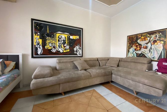 Shtepi me qera 1+1 ne Tirane - 500 Euro
