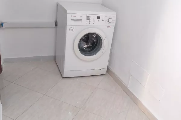 Shtepi me qera Apartament ne Tirane, 2+1, Mobilimi E mobiluar, Pagesa 400  Euro.