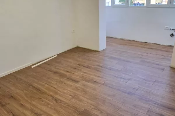 Shtepi ne shitje Apartament ne Tirane, 2+1, Mobilimi Bosh, pa mobiluar, Pagesa 169,000  Euro.