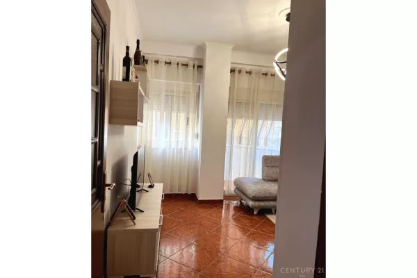 Casa in affitto 2+1 a Tirana - 550 Euro