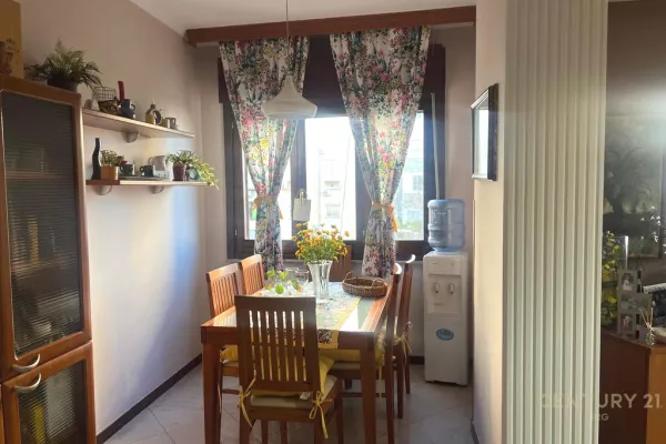 Casa in affitto 2+1 a Tirana - 1,200 Euro