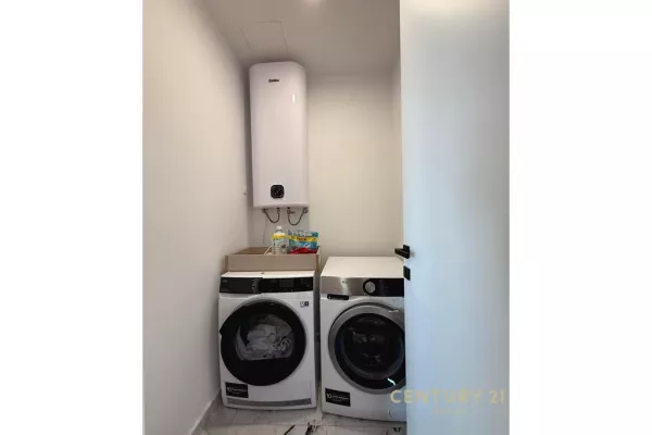 Shtepi me qera Apartament ne Tirane, 2+1, Mobilimi E mobiluar, Pagesa 3,000  Euro.