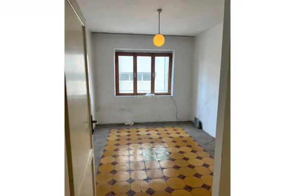 Shtepi ne shitje 2+1 ne Tirane - 126,000 Euro