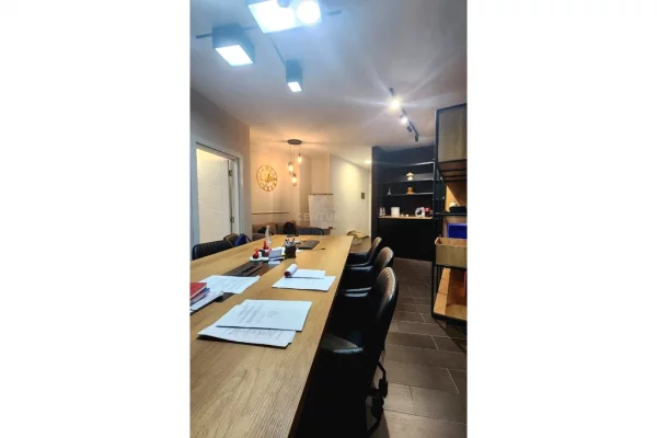 Ambient biznesi tek rruga e Kosovareve!