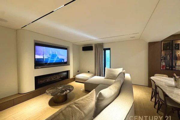 Shtepi ne shitje 3+1 ne Tirane - 699,000 Euro