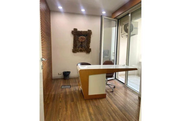 Business Property for Rent 3+1 in Tirana - 5,000 Euro