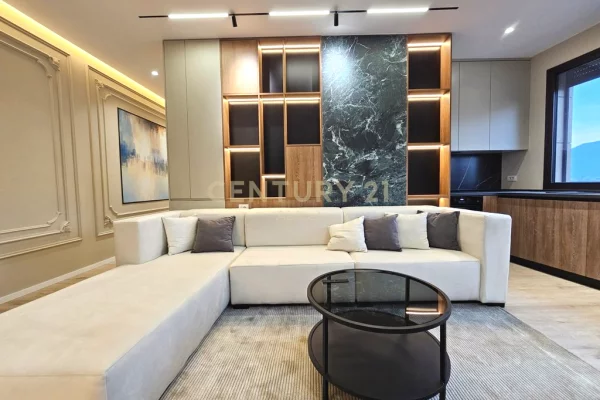 Shtepi me qera 2+1 ne Tirane - 1,500 Euro