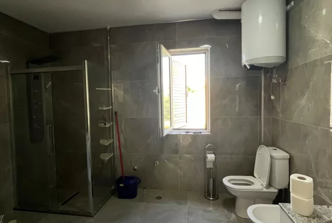 House for Rent 5+1 in Tirana - 1,700 Euro