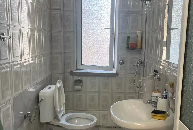 Casa in affitto 1+1 a Tirana - 40,000 Leke