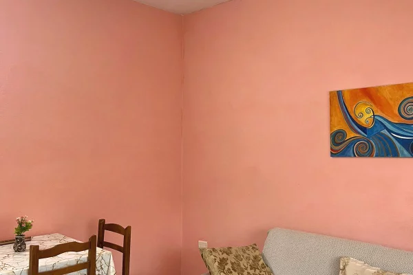 Shtepi me qera 2+1 ne Tirane - 55,000 Leke