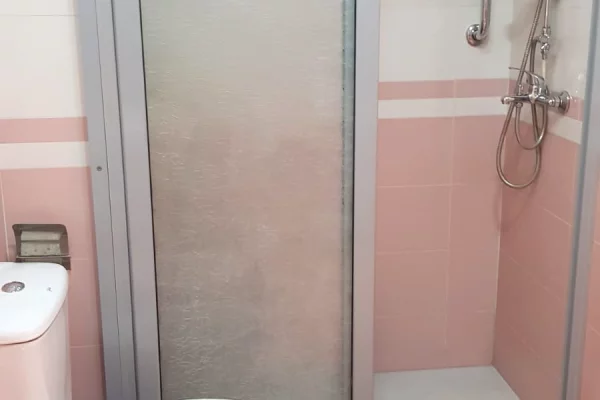 Shtepi me qera 1+1 ne Tirane - 500 Euro