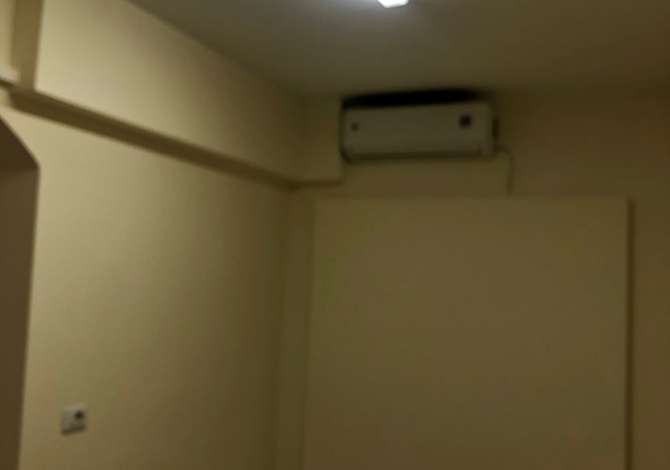 Ambient per Zyra me Qera ne Myslym Shyr